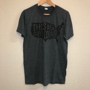 This is Chevy Country Grey Knit Graphic T Sz M